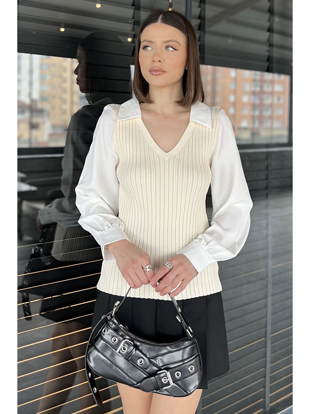 Bej Gömlek Garnili V Yaka Kadın Fitilli Triko Bluz-1