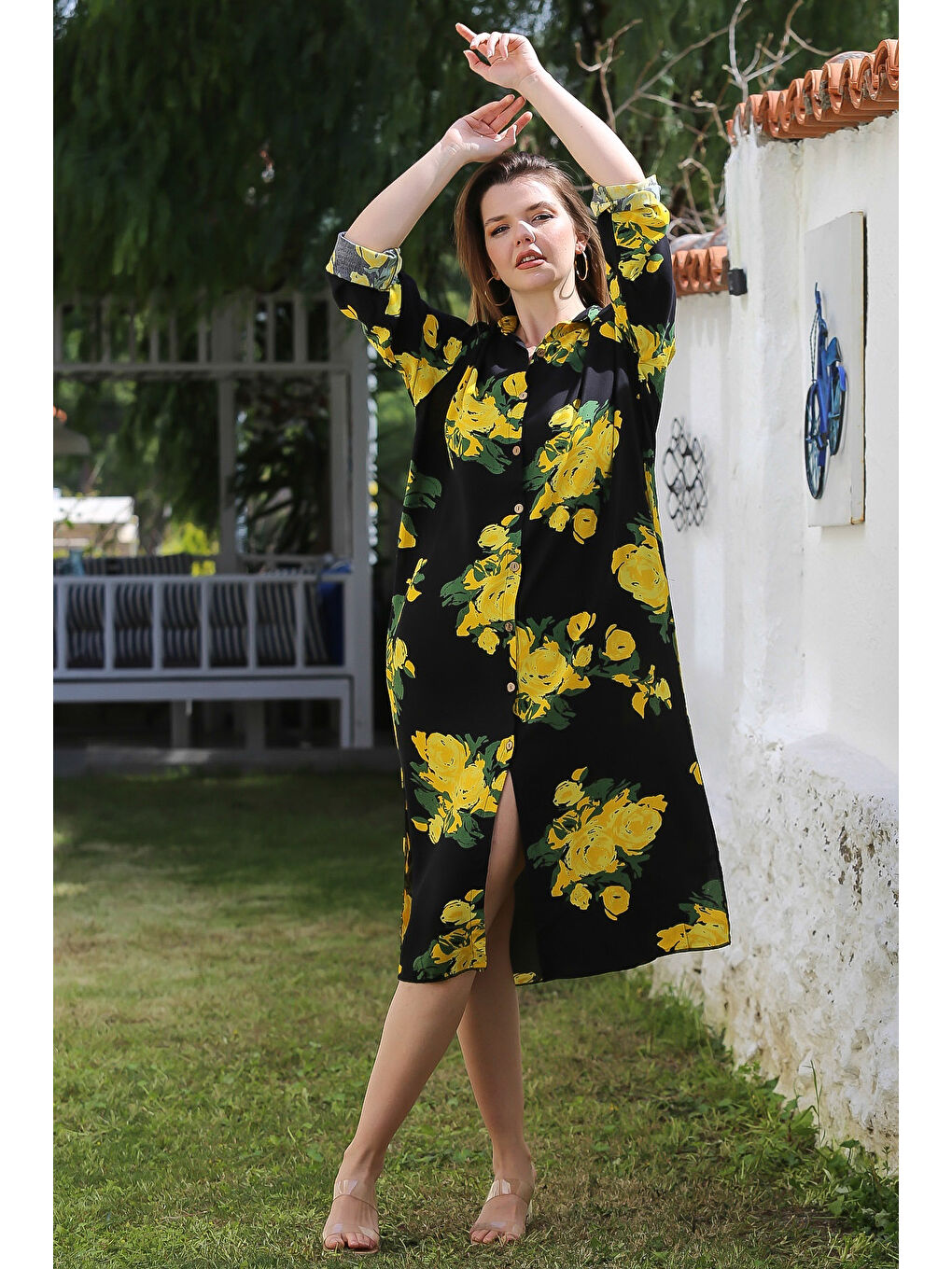 Siyah-Sarı Gömlek Yaka Düğmeli Uzun Kollu Gizli Cepli Yırtmaçlı Casual Viskon Dokuma Elbise 125 65-2