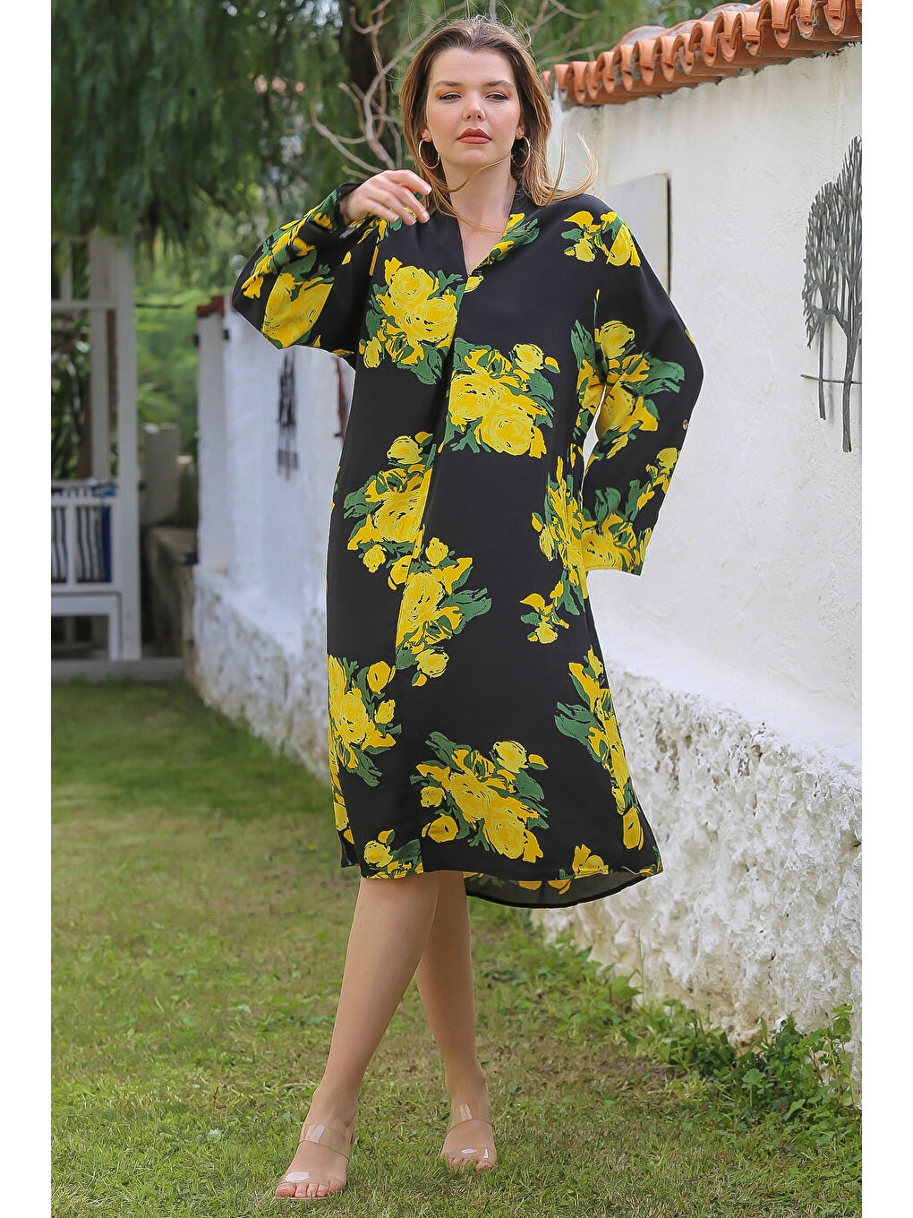 Siyah-Sarı Gömlek Yaka Düğmeli Uzun Kollu Gizli Cepli Yırtmaçlı Casual Viskon Dokuma Elbise 125 65-5