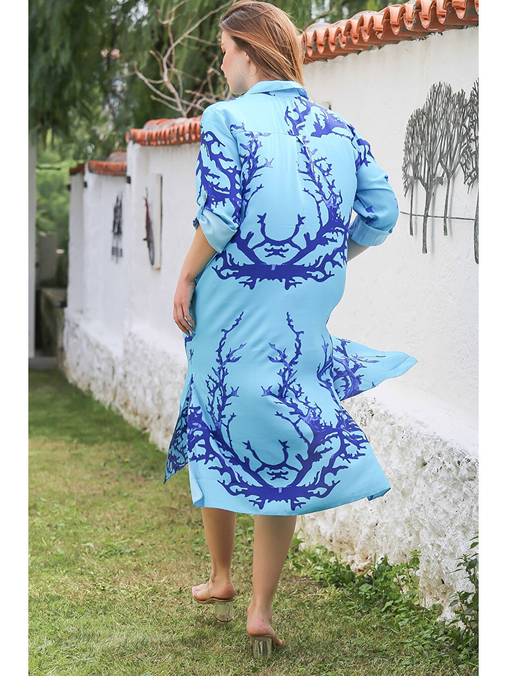 Açık Mavi Gömlek Yaka Düğmeli Uzun Kollu Gizli Cepli Yırtmaçlı Casual Viskon Dokuma Elbise 125 65-6