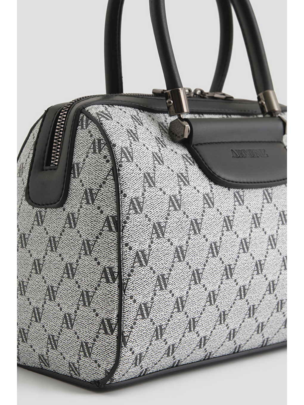 Noktalı Çanta Gri-1