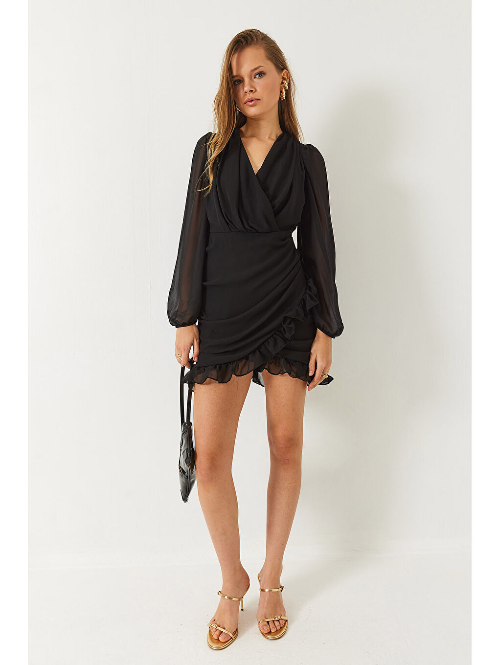 Siyah Kadın Kruvaze Yaka Büzgülü Tül Detaylı Mini Elbise-2