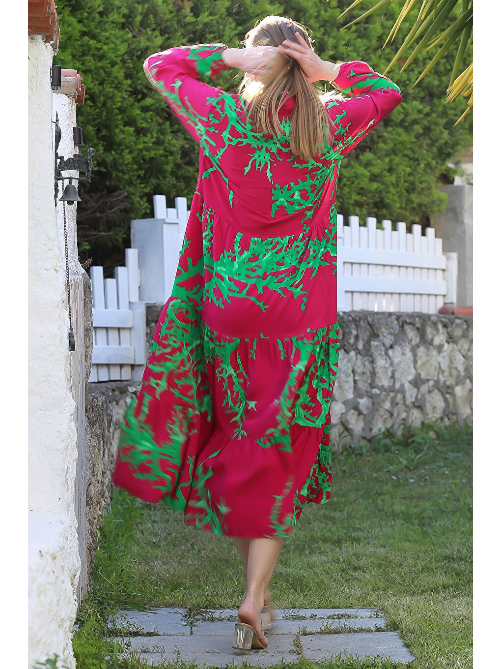 Fuşya Gömlek Yaka Balon Kol Düğmeli Eteği Fırfırlı Casual Viskon Dokuma Elbise 120 65-4