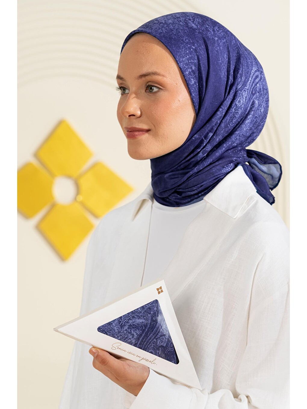 Lacivert Desenli Soft Eşarp Akleia-1