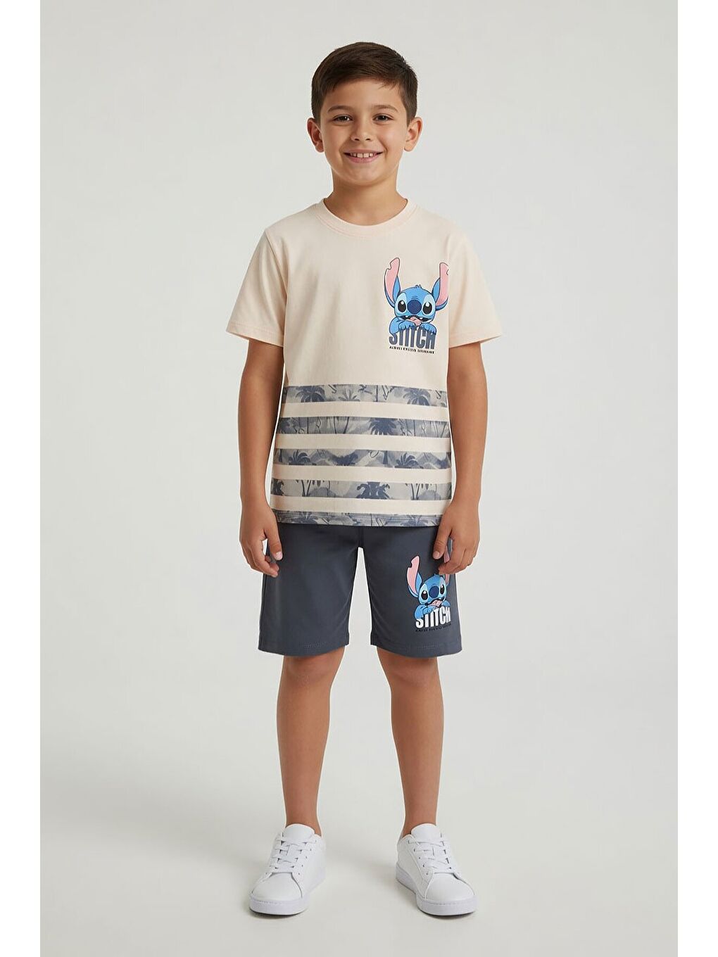 Gri Füme Palmiye Desenli Çizgili Tişörtlü Erkek Çocuk Şortlu 2li Takım 23933