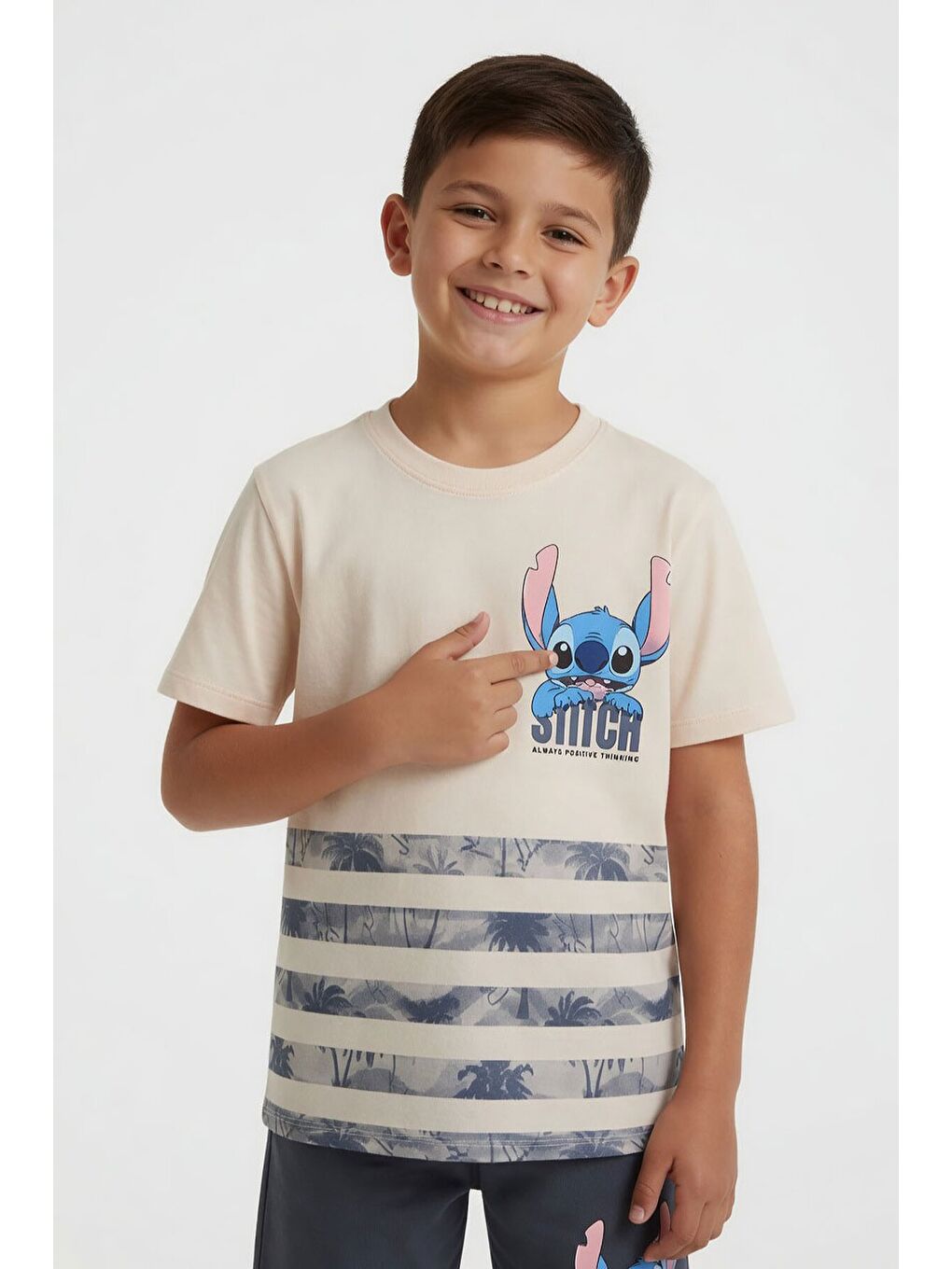 Gri Füme Palmiye Desenli Çizgili Tişörtlü Erkek Çocuk Şortlu 2li Takım 23933-1