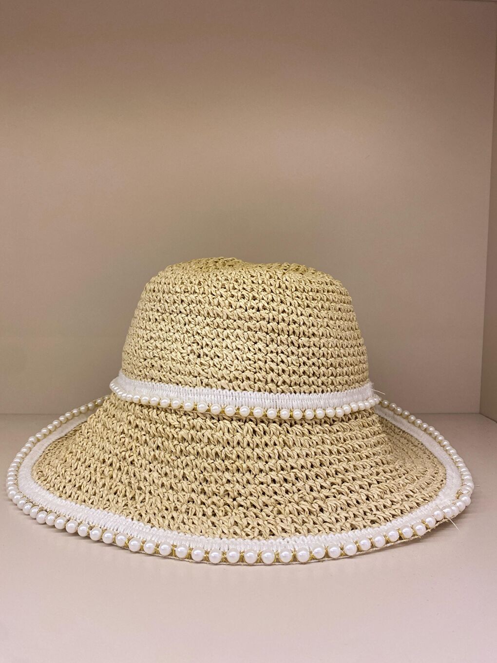 Bej İnci Detaylı Örgü Model Geniş Kenarlı El Örgüsü Yazlık Hasır Şapka HSR2093