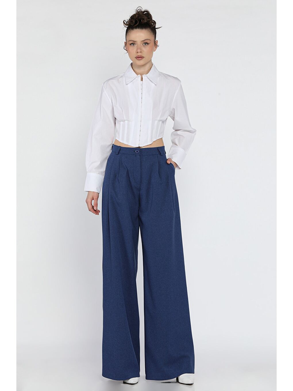 İndigo Kadın Yüksek Bel Pileli Kumaş Pantolon