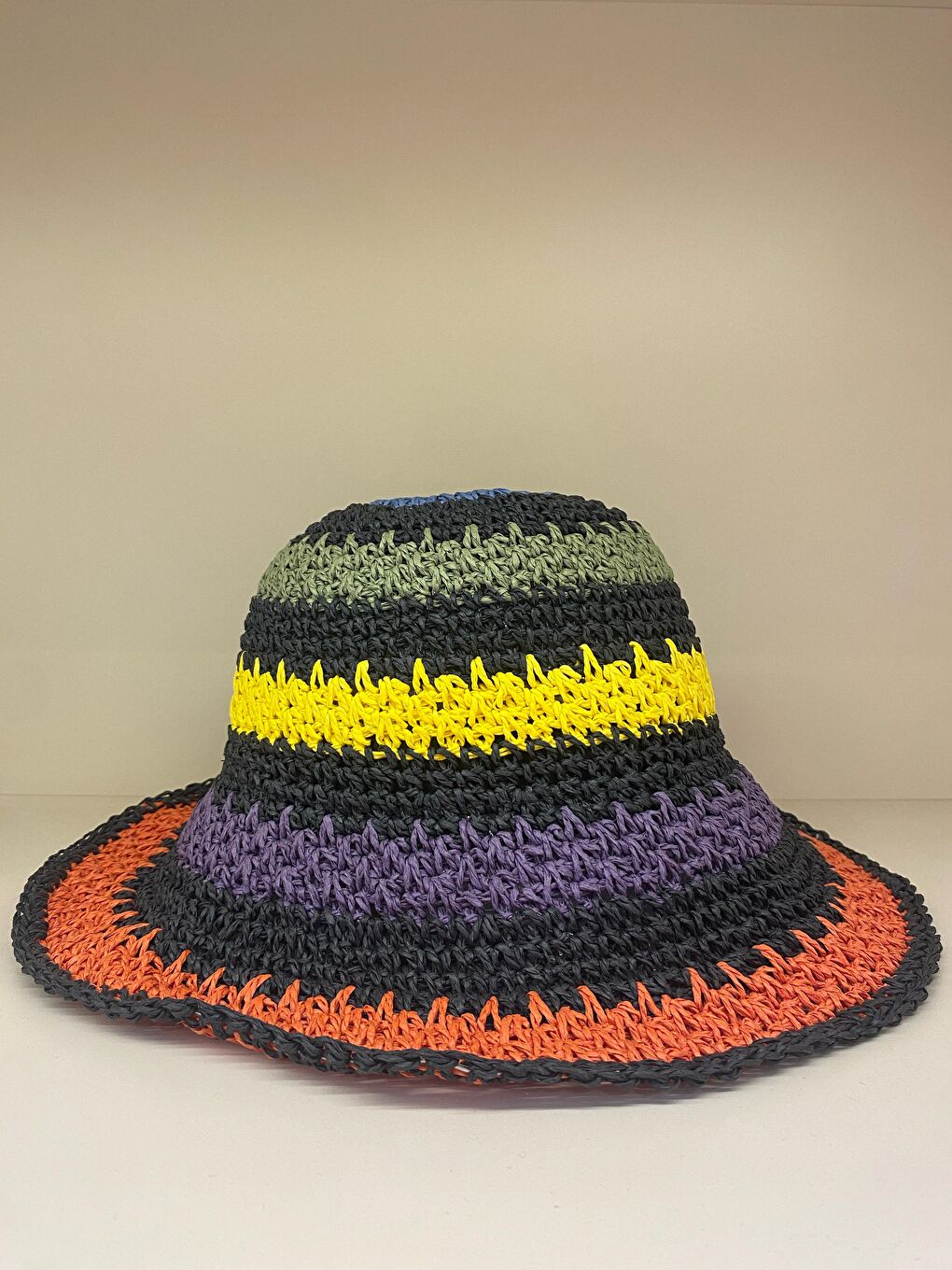 Kadın Siyah El Örgüsü Hasır Şapka Hsr2066