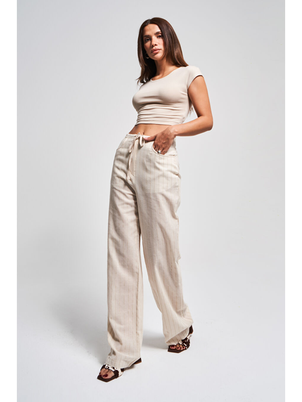 Kadın Bej Çizgili Renk s5-101 Belden Bağcıklı Bol Kesim Keten Kumaş Pantolon-2