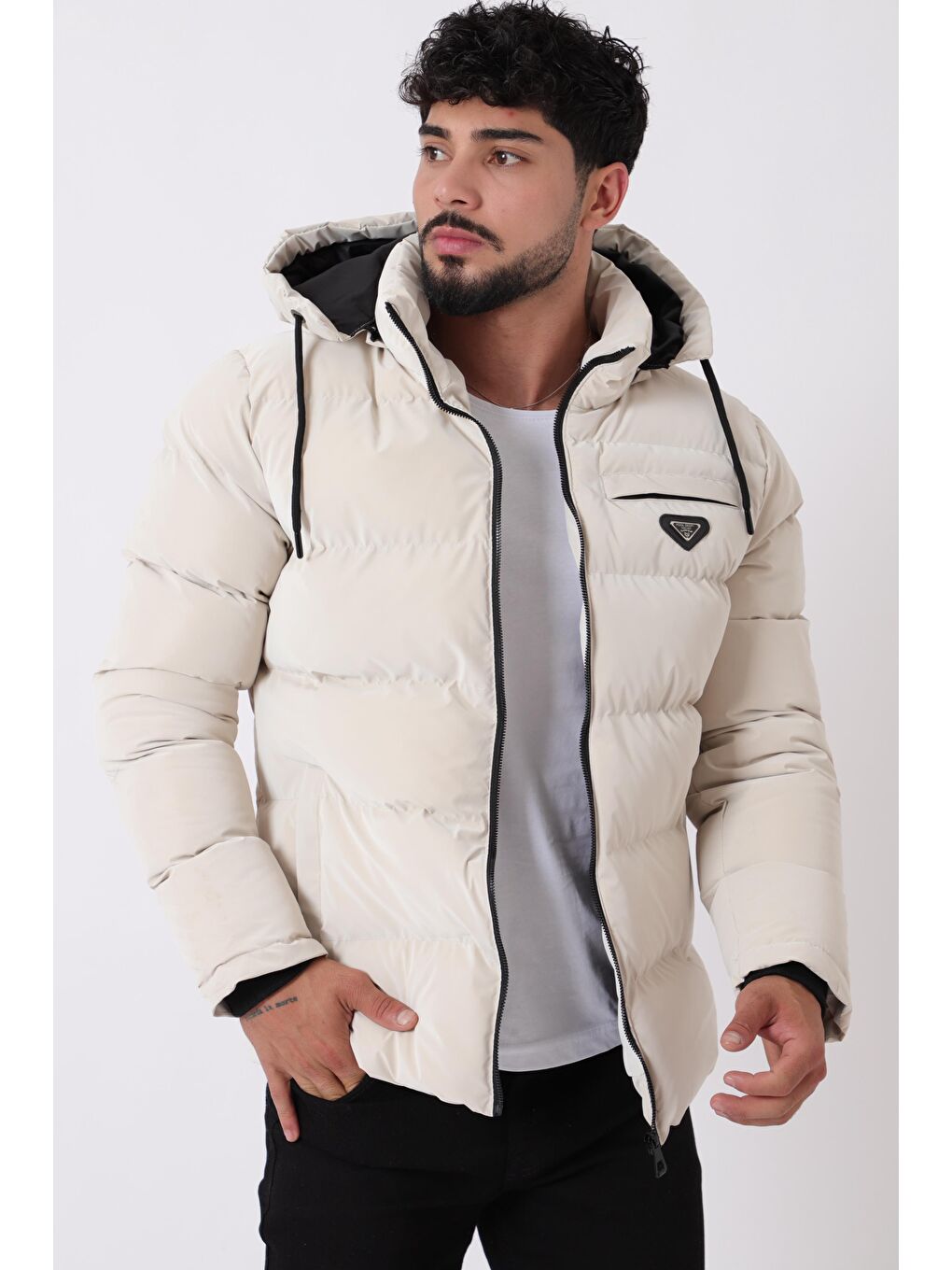 Ekru Cep Fermuarlı Armalı Nova Kışlık Şişme Mont PLDP 2959-NM_50451-2