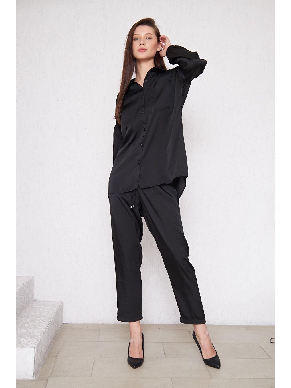 Kadın Oversize Gömlek Beli Lastikli Pantolon Siyah Ikili Takım