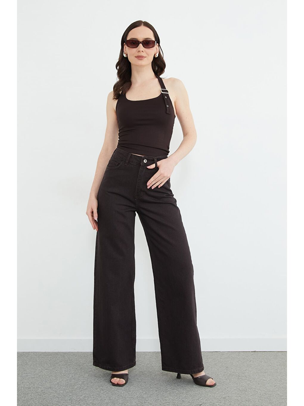 Kahverengi Yüksek Bel Fermuarlı Jean