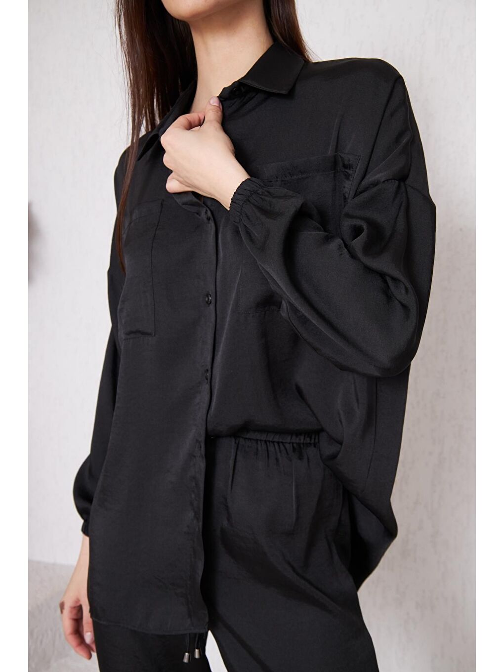 Kadın Oversize Gömlek Beli Lastikli Pantolon Siyah Ikili Takım-1