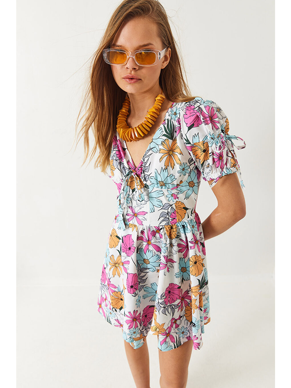 Mavi Kadın Emprime Vatkalı Çiçek Desenli Fiyonk Detaylı Mini Elbise-2