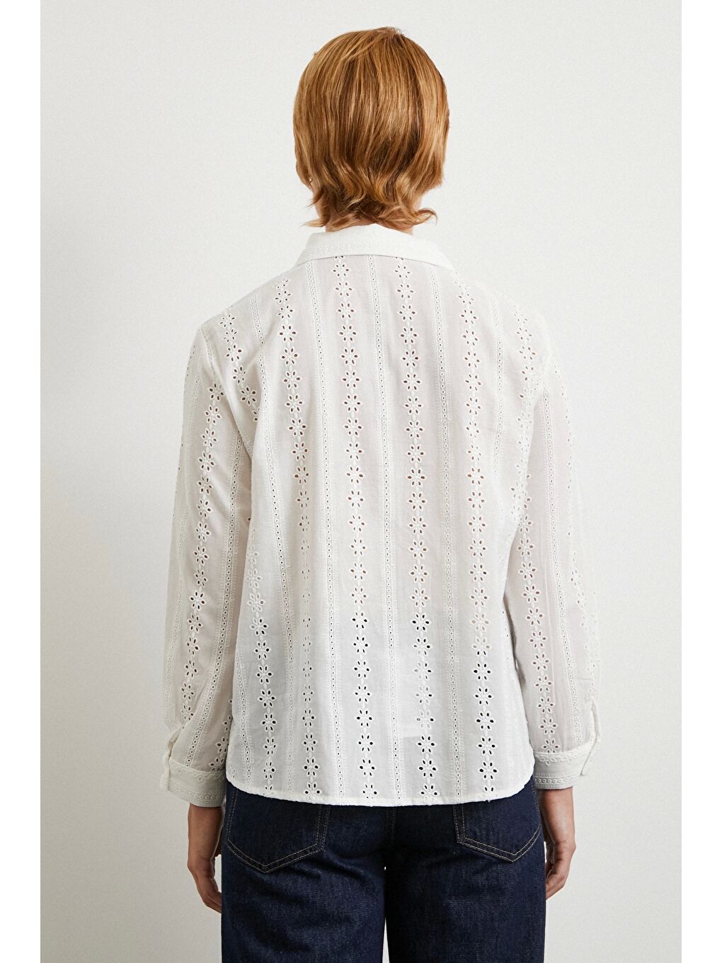 Fisto İşlemeli Gömlek Beyaz-5