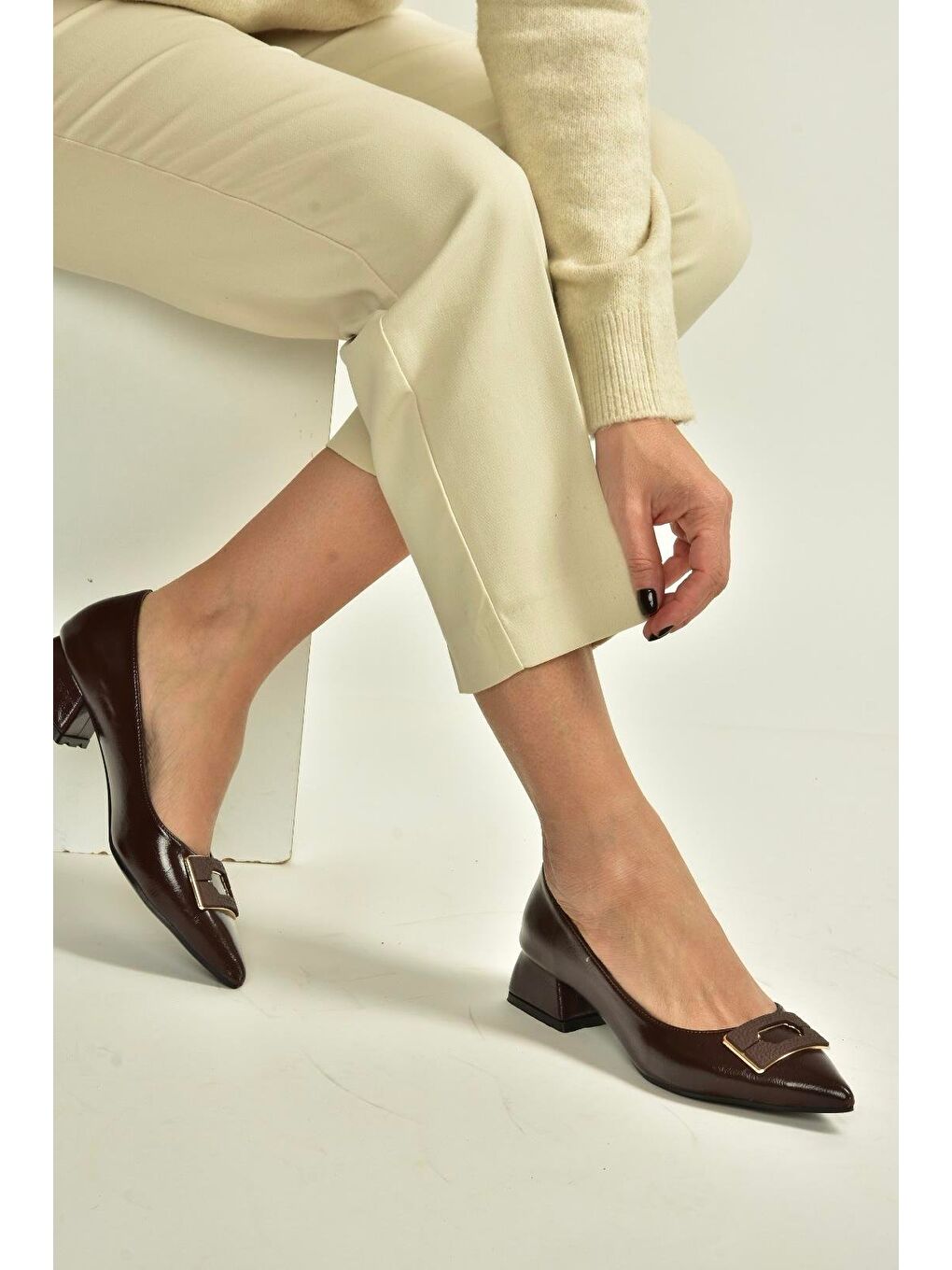 Kahverengi Kadın Topuklu Ayakkabı V820371160-4