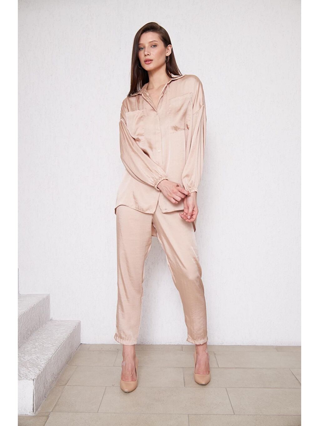 Kadın Oversize Gömlek Beli Lastikli Pantolon Bej Ikili Takım-2