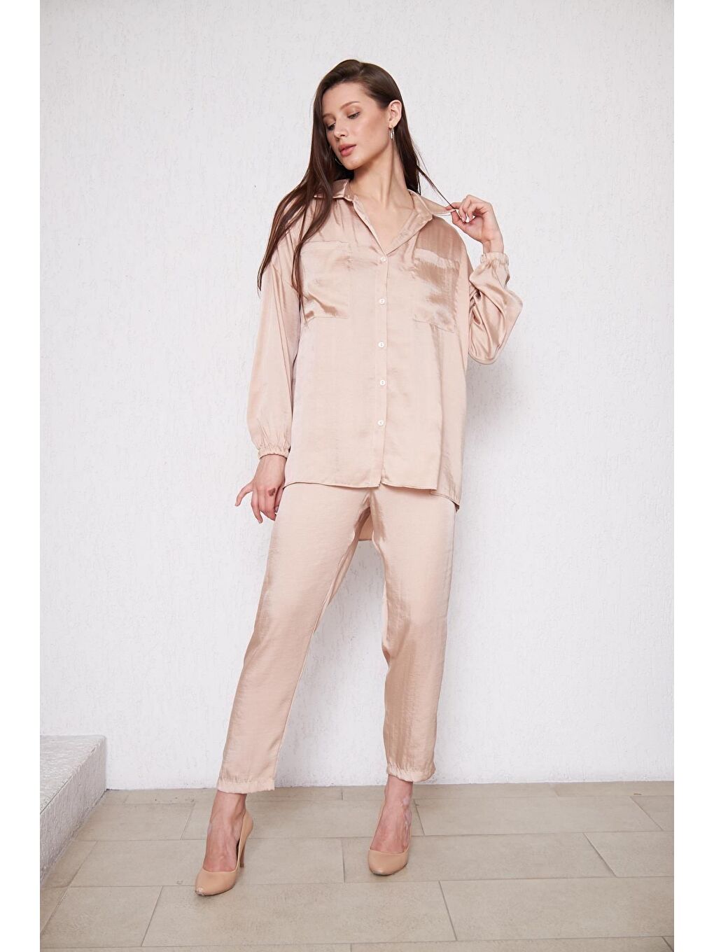 Kadın Oversize Gömlek Beli Lastikli Pantolon Bej Ikili Takım-3