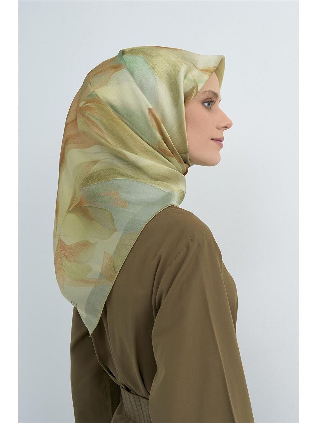 Yeşil Saf İpek Sura Eşarp 9519D 80-1