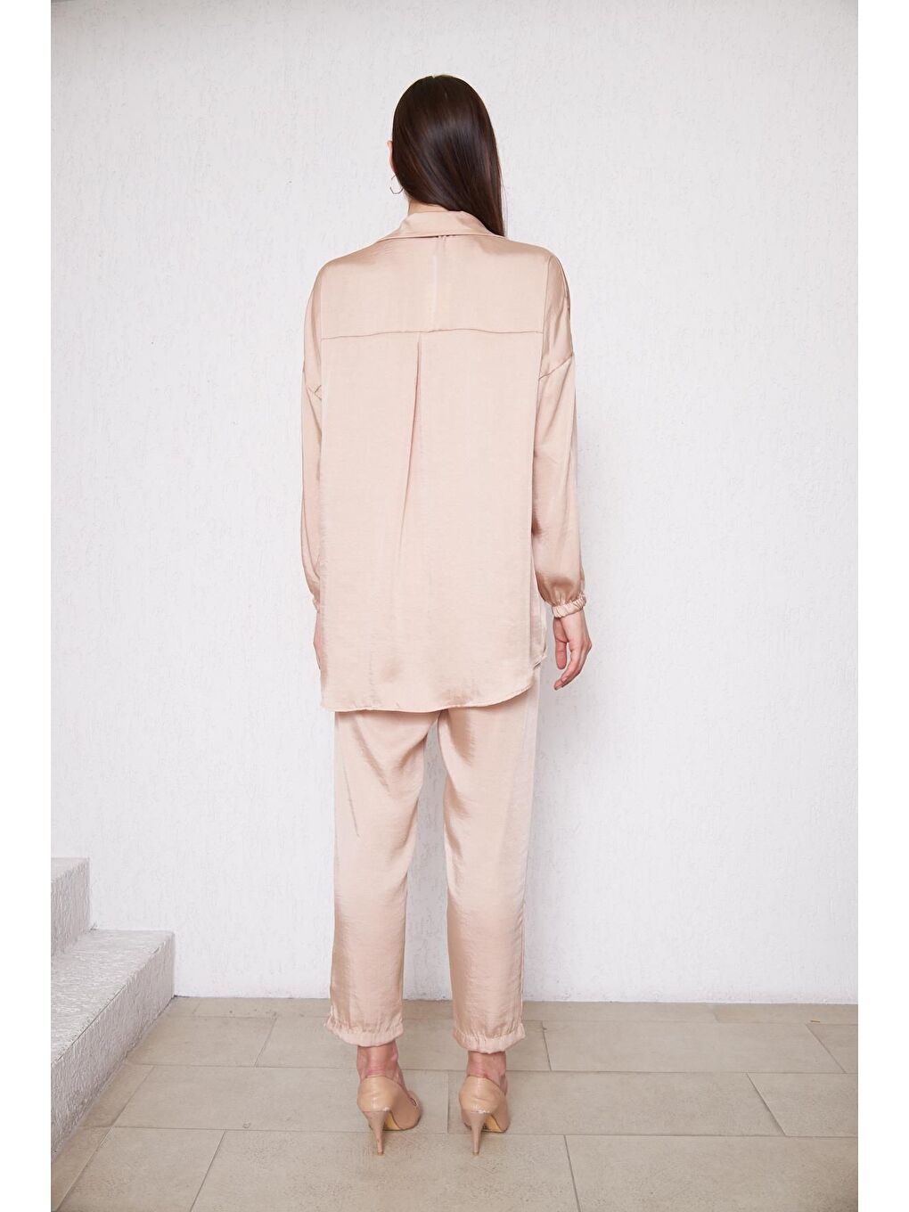 Kadın Oversize Gömlek Beli Lastikli Pantolon Bej Ikili Takım-4