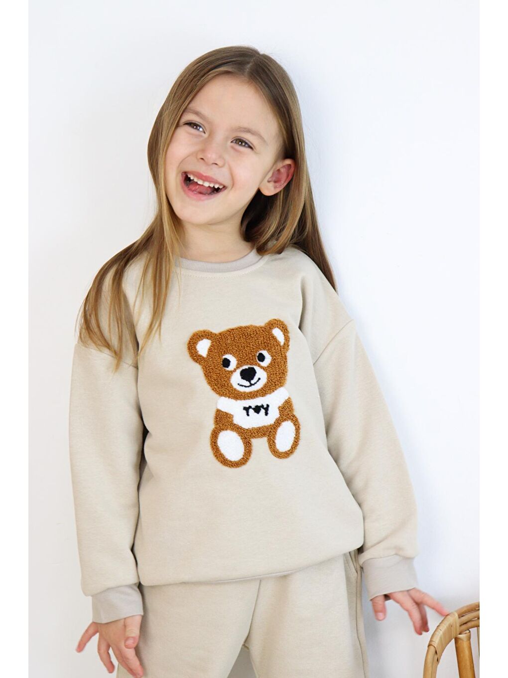 Ekru Kız-Erkek (Unisex) Çocuk İnterlok Kumaş Orta Kalınlıkta Nakışlı-Baskılı Örme Basic Eşofman Takımı-2