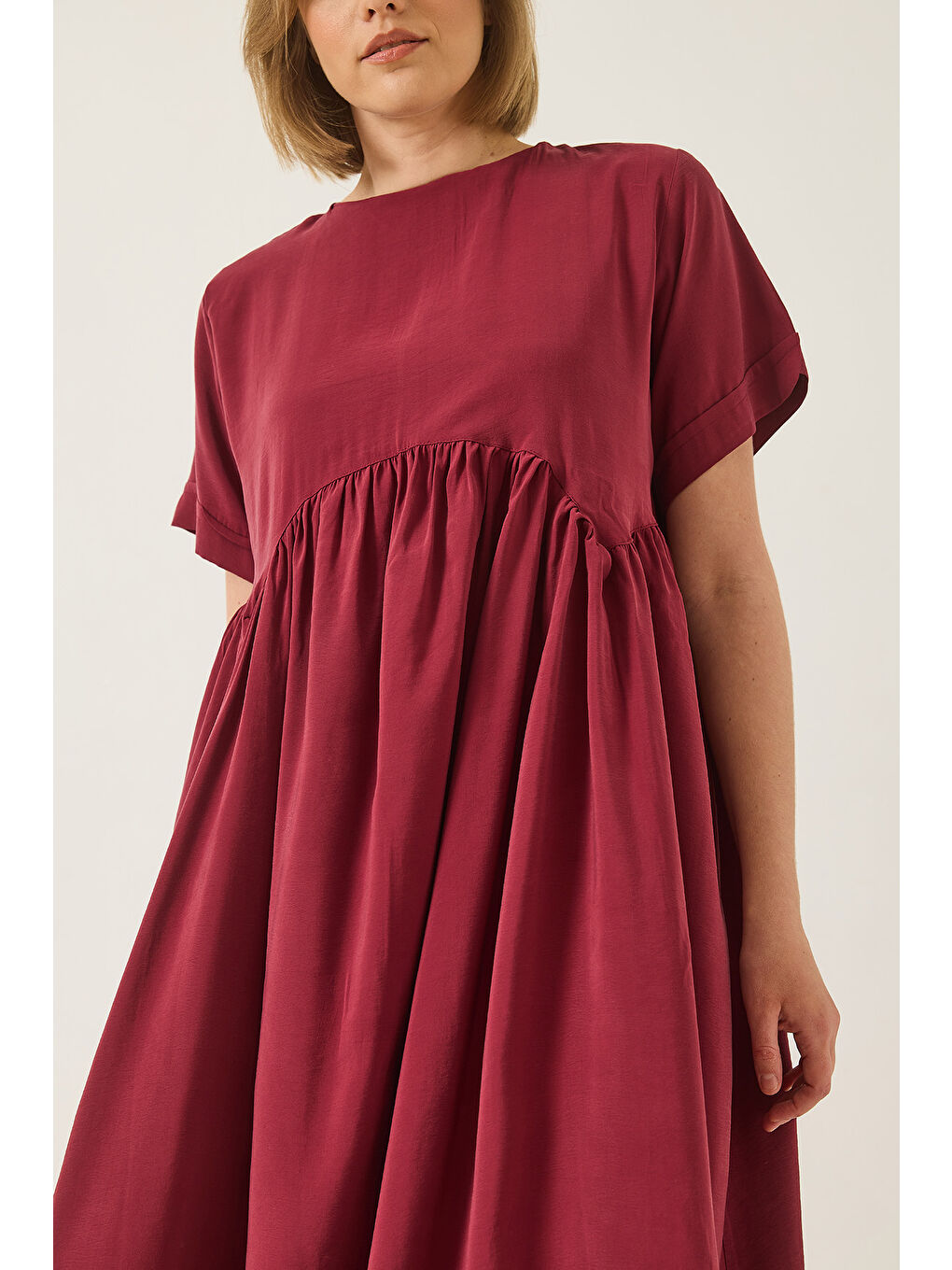 Bordo Kadın Kısa Kollu Asimetrik Dikiş Detaylı Cepli Yazlık Modal Elbise-5