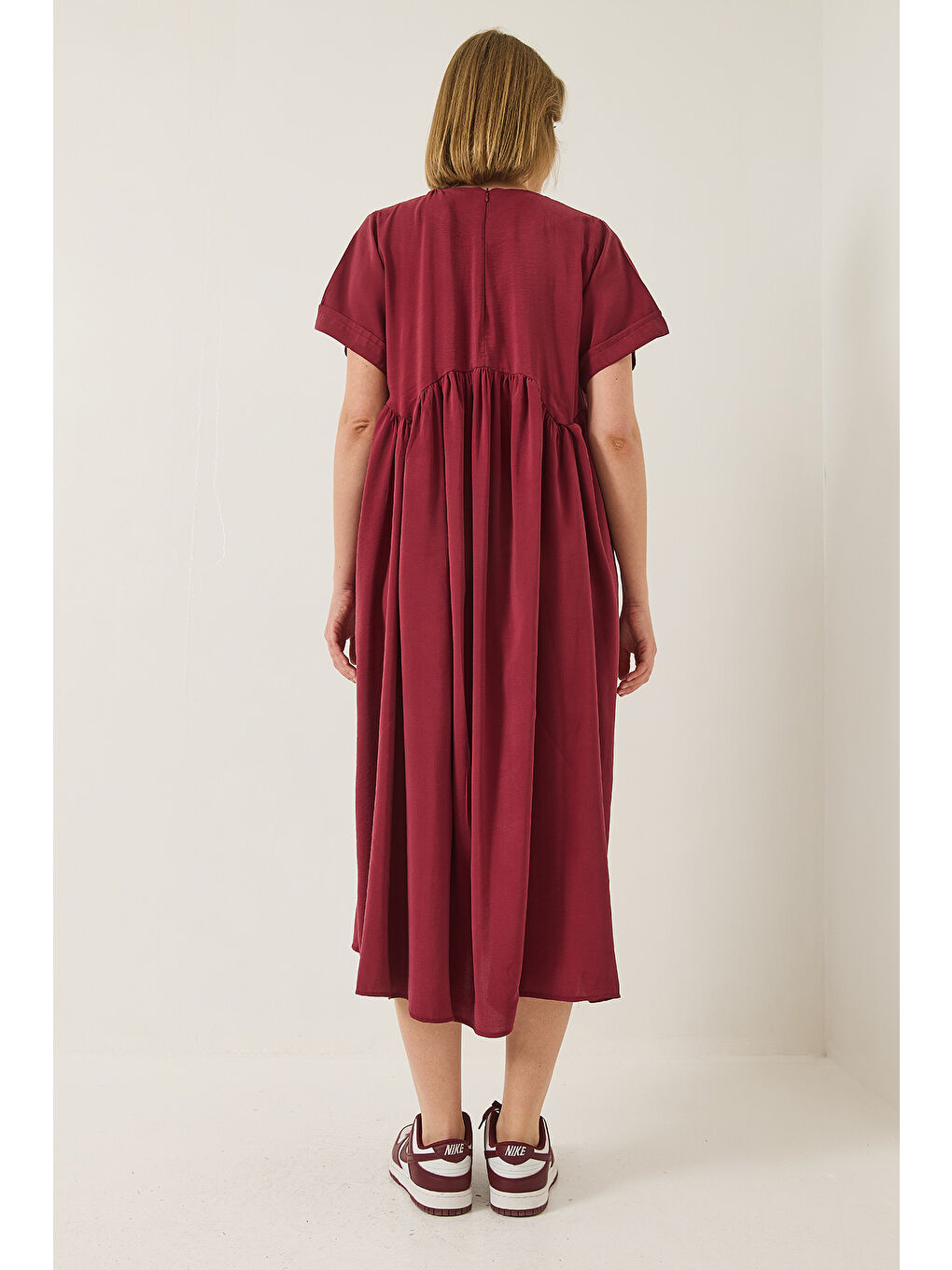 Bordo Kadın Kısa Kollu Asimetrik Dikiş Detaylı Cepli Yazlık Modal Elbise-6