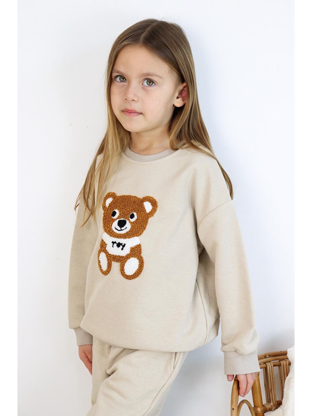 Ekru Kız-Erkek (Unisex) Çocuk İnterlok Kumaş Orta Kalınlıkta Nakışlı-Baskılı Örme Basic Eşofman Takımı-5