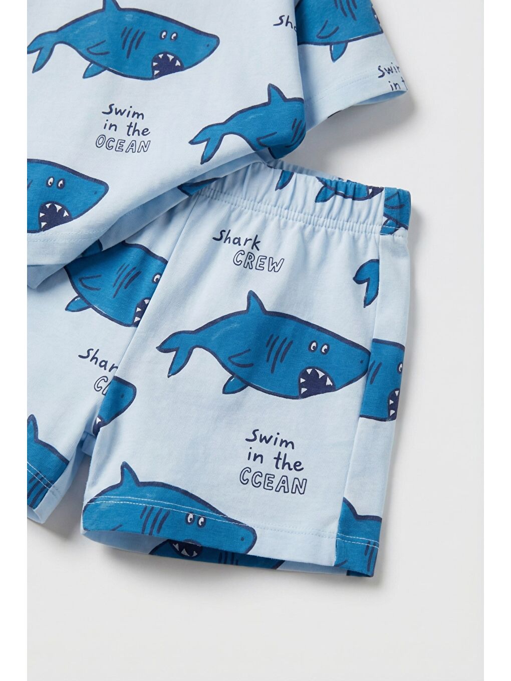 Erkek Çocuk Pamuklu Açık Mavi Köpekbalığı Baskılı Tişört Şort Takım-1