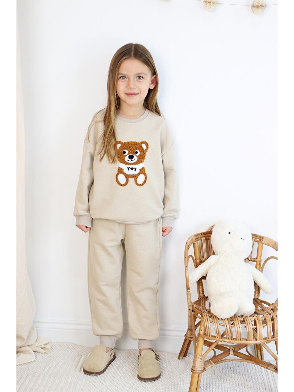 Ekru Kız-Erkek (Unisex) Çocuk İnterlok Kumaş Orta Kalınlıkta Nakışlı-Baskılı Örme Basic Eşofman Takımı-6