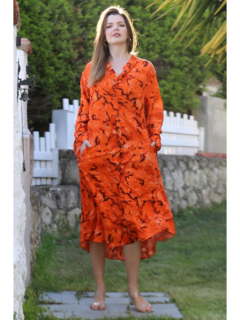 Turuncu Hakim Yaka Düğmeli Uzun Kollu Gizli Cepli Casual Viskon Dokuma Elbise 125 65-4