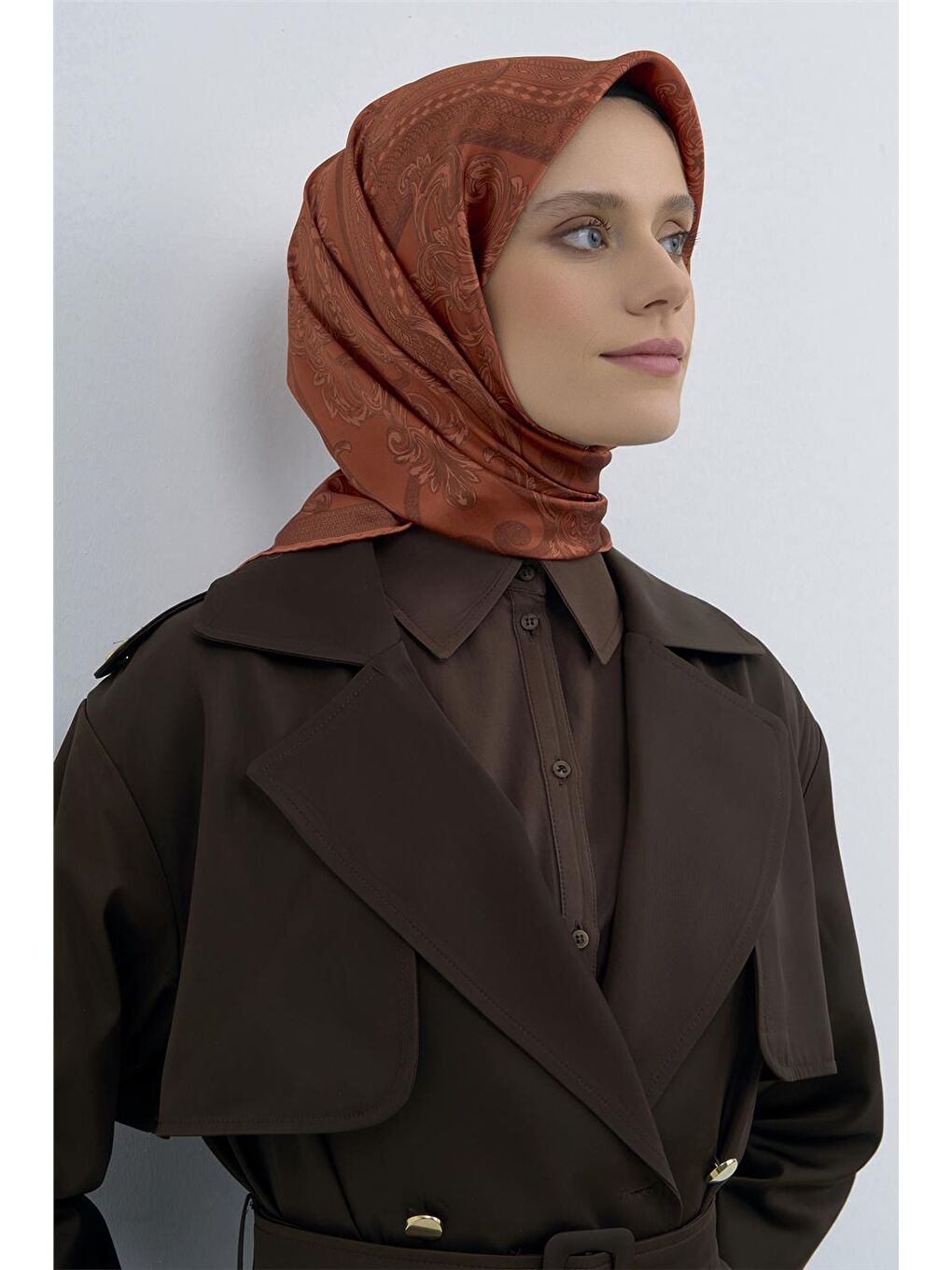 Kahverengi Saf İpek Sura Eşarp 9537D 34-3