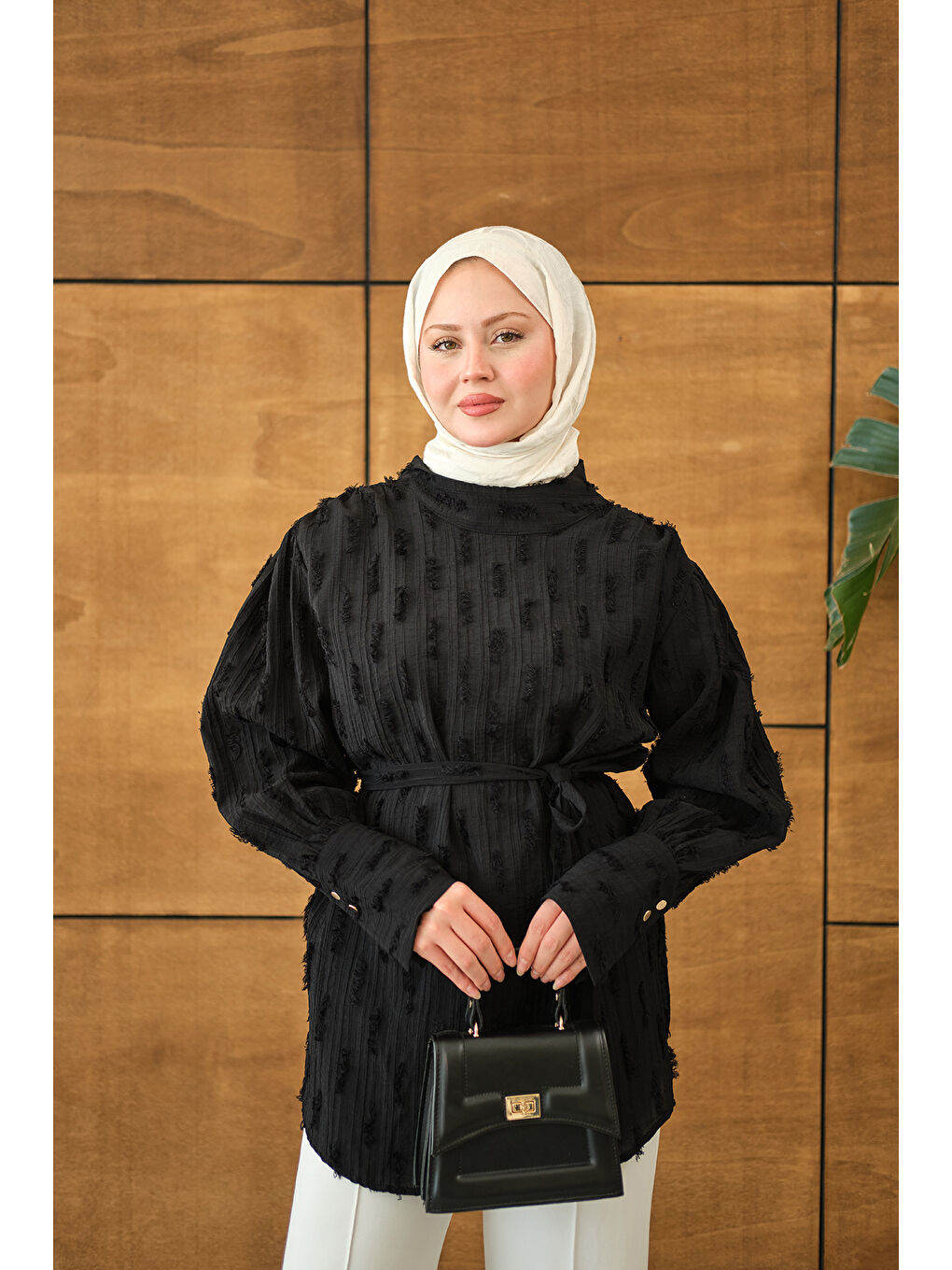 Kadın Kendinden Desenli Bel Bağlamalı Tunik Siyah-1