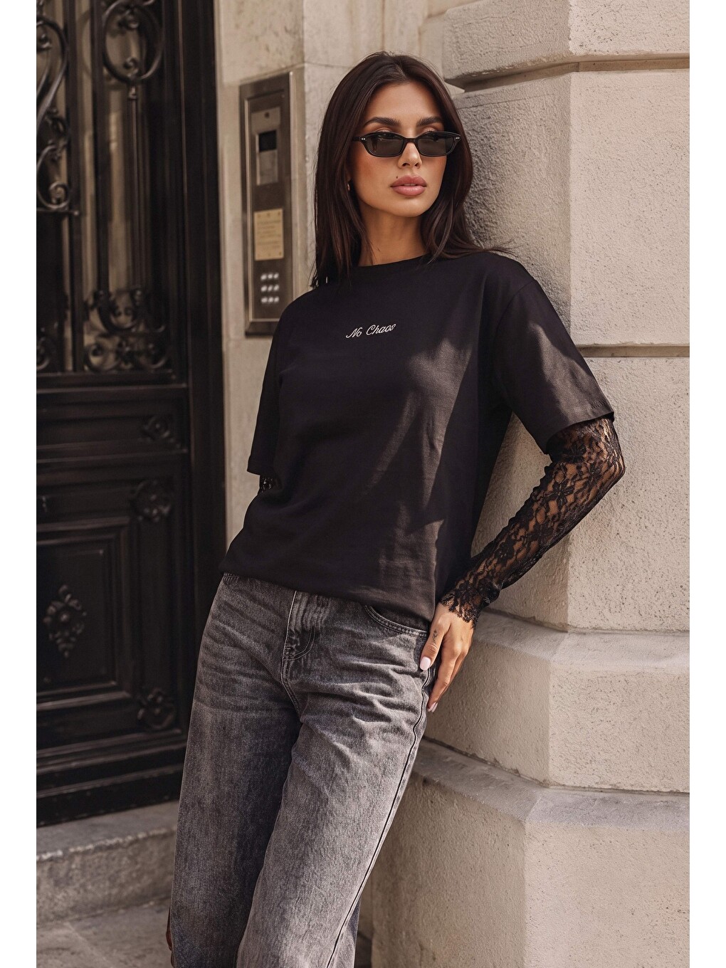 Kadın Siyah W6-1 Oversize Dantel Detaylı Uzun Kollu Tasarım T-shirt-1