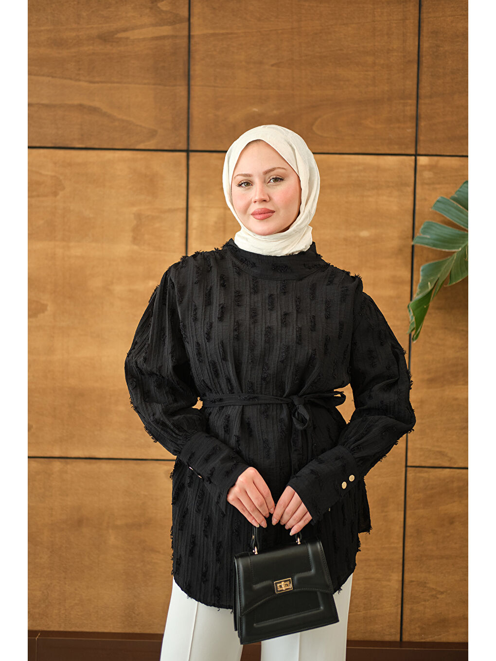 Kadın Kendinden Desenli Bel Bağlamalı Tunik Siyah-4