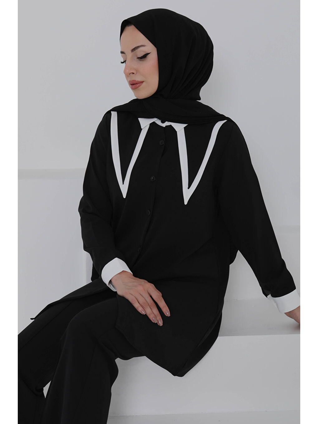 Çift Yakalı Linda Takım Siyah - 27020-3