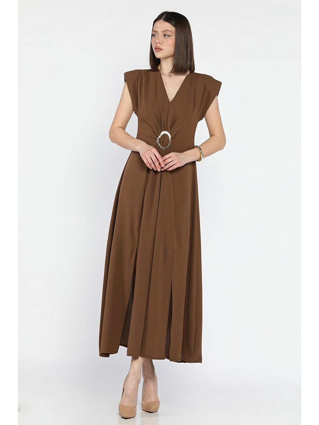 Kahverengi V Yaka Vatkalı Toka Detaylı Kadın Elbise-1