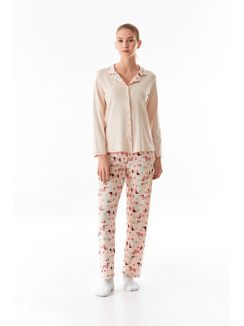 Bej Köpek Desenli Gömlek Yaka 2'li Pijama Takımı-3
