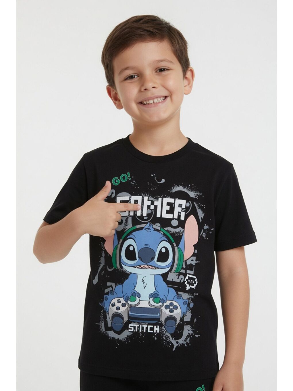 Siyah Gamer Karakter Baskılı Tişörtlü Erkek Çocuk Eşofman Takımı 23874-1