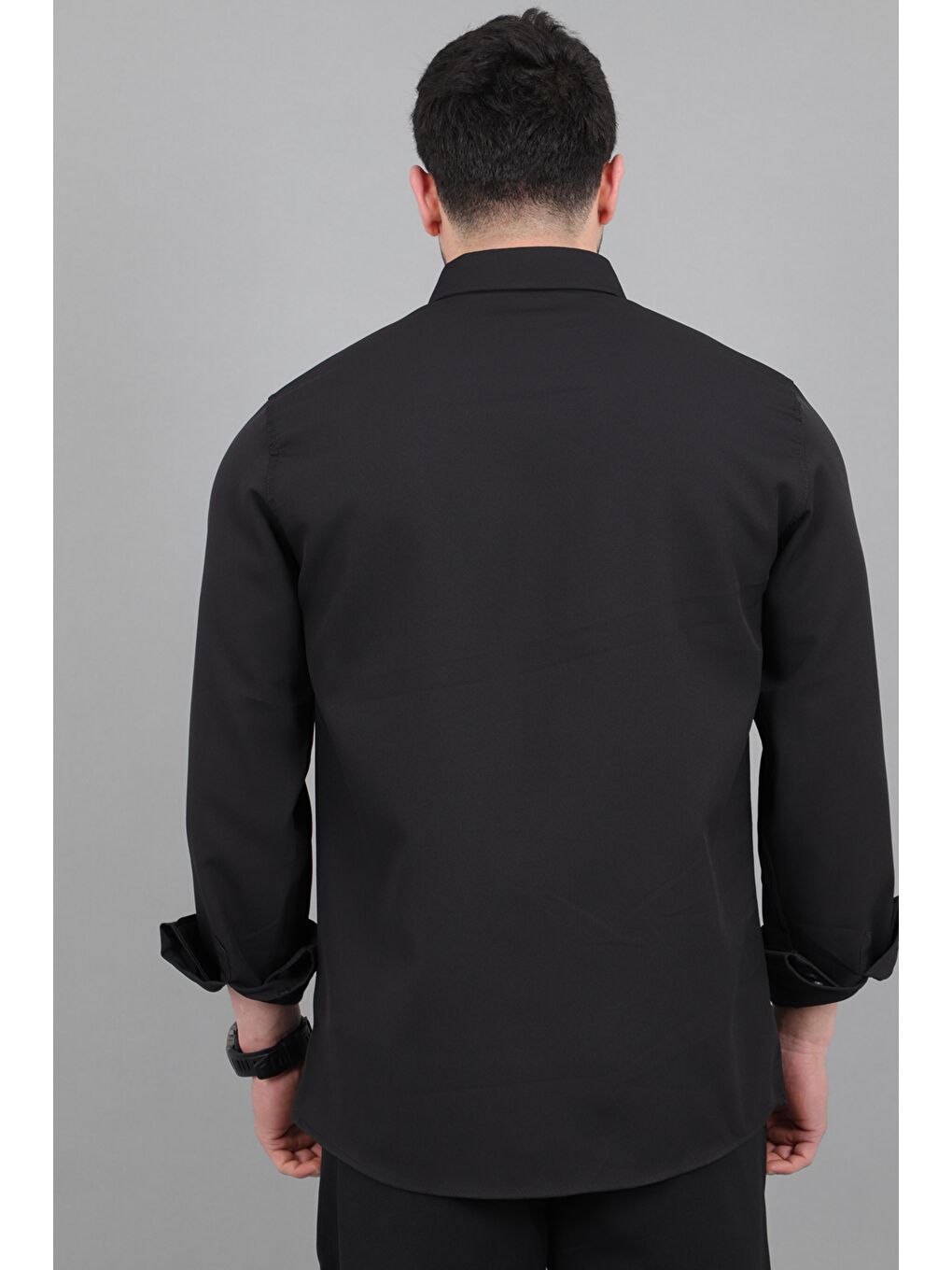 Siyah Düğme Detay Premium Yazlık Uzun Kol Gömlek QCM 6727_40419-5