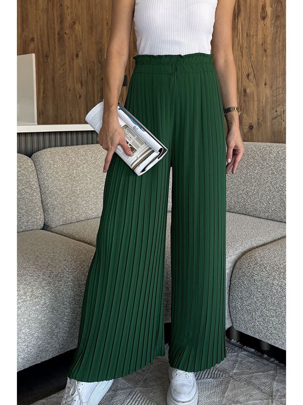 Yeşil Kadın Bel Lastikli Piliseli Bol Kesim Pantolon-1