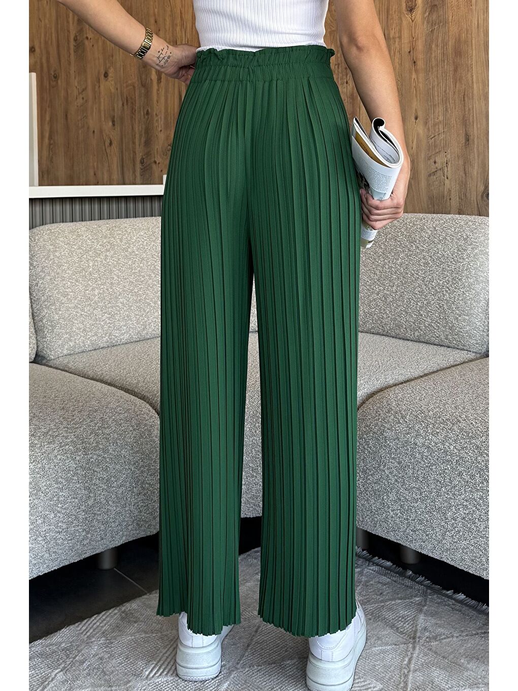 Yeşil Kadın Bel Lastikli Piliseli Bol Kesim Pantolon-2