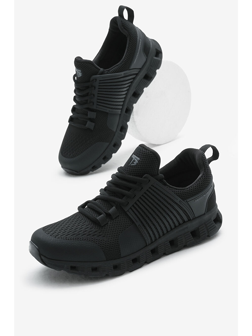 Unisex Siyah Tasarım Termo Taban Şeritli Nefes Alabilen Kumaş Bağcıklı Spor Ayakkabı