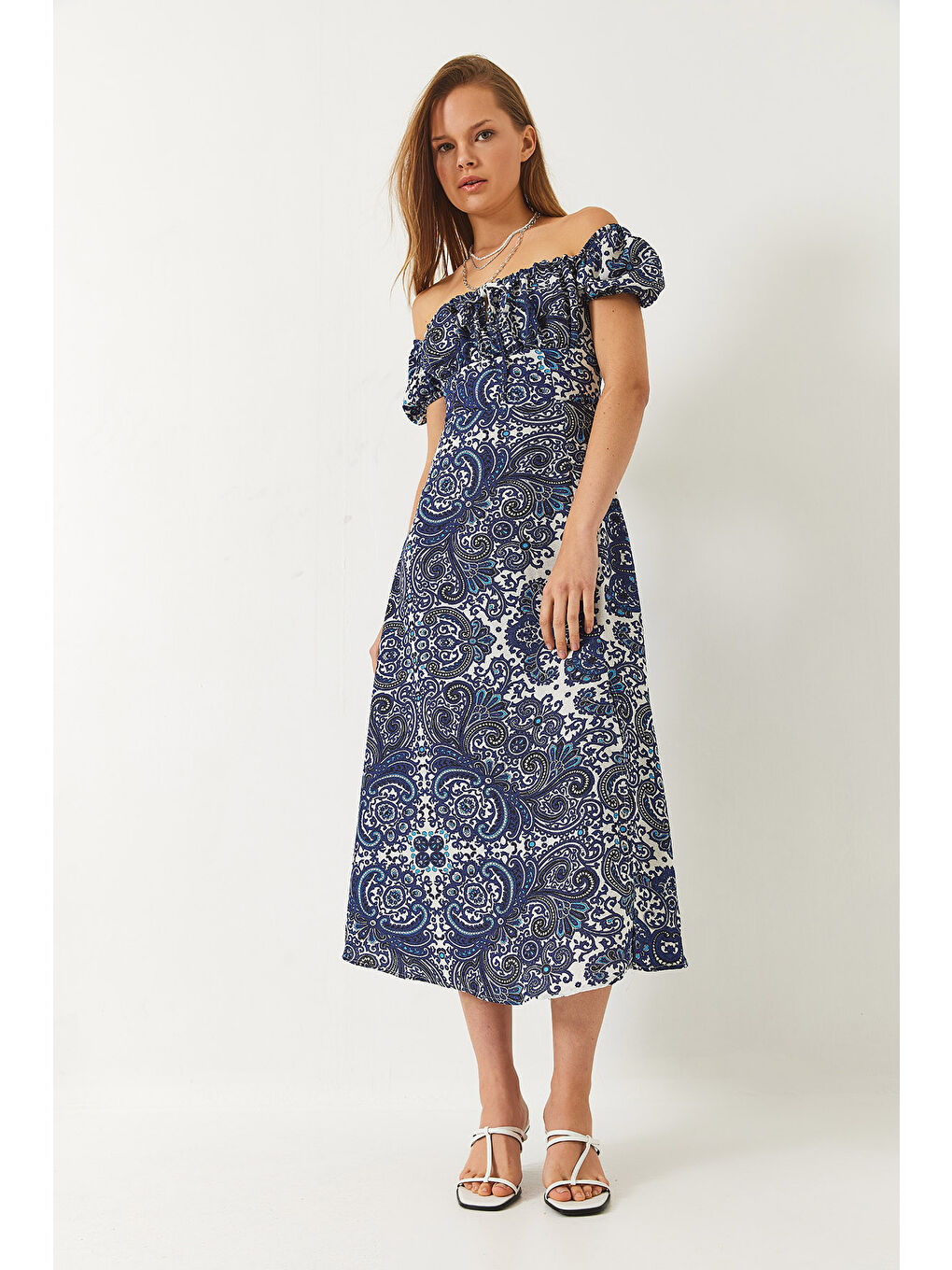 Mavi Kadın Bağlama Yakalı Yırtmaç Detaylı Desenli Midi Elbise-1