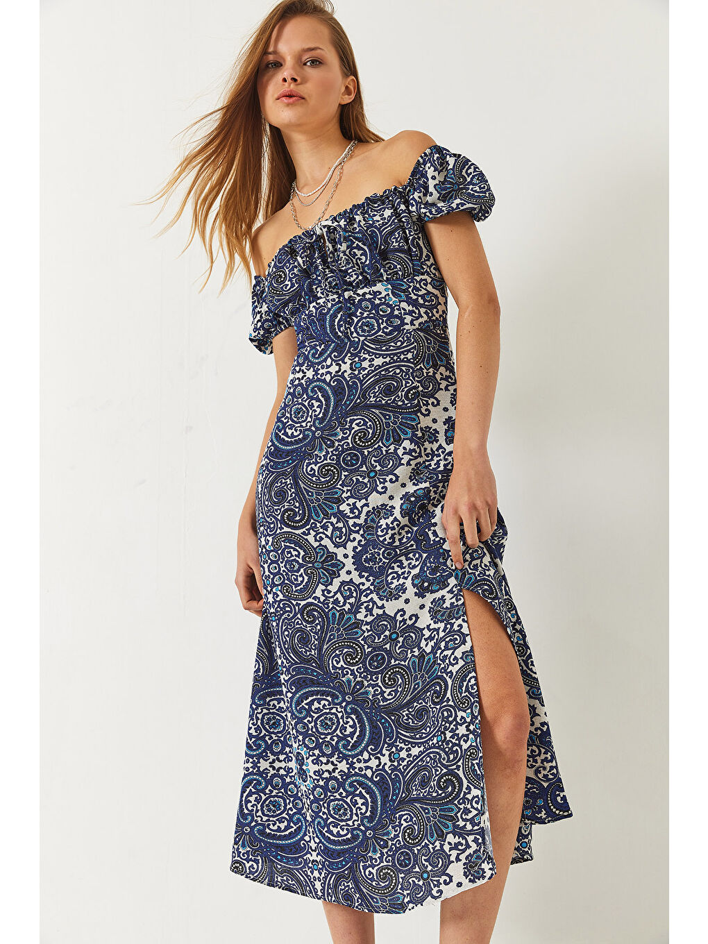 Mavi Kadın Bağlama Yakalı Yırtmaç Detaylı Desenli Midi Elbise-5