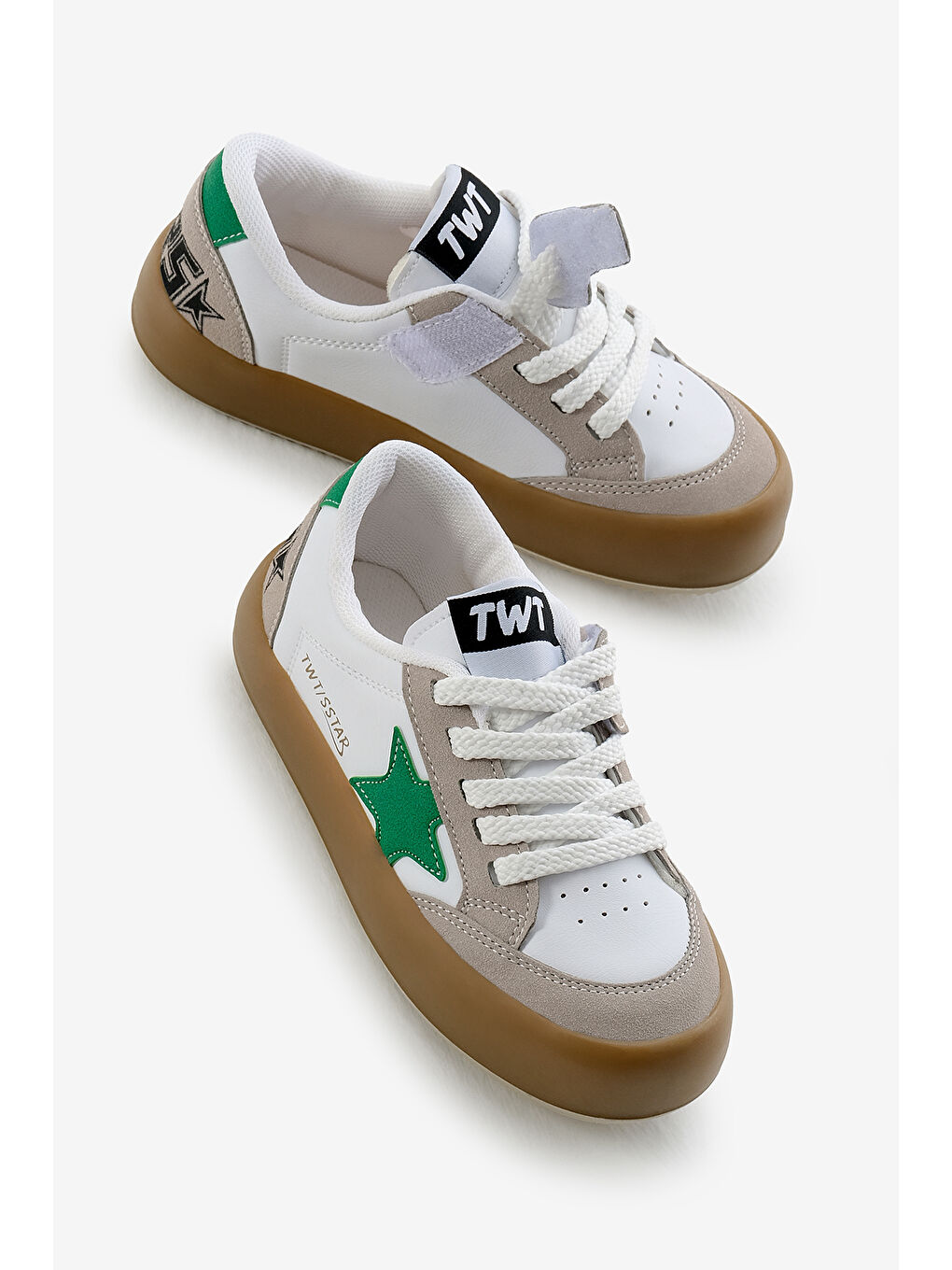 Çocuk Unisex Beyaz Yeşil Termo Taban Yıldız Detaylı Bağcıklı ve Cırtlı Spor Ayakkabı-2