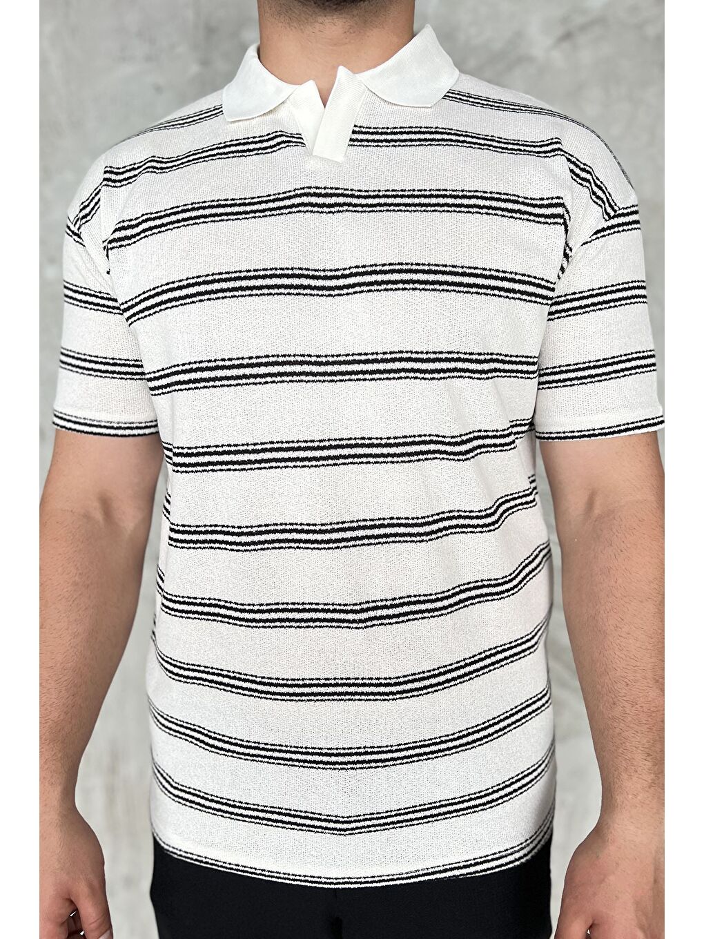 Ekru Polo Yaka Çizgili Erkek Tişört-3