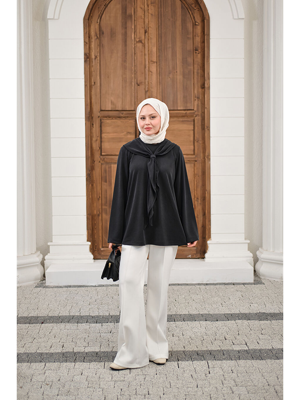 Kadın Yaka Pelerin Bağlamalı Bisiklet Yaka Tunik Siyah-1