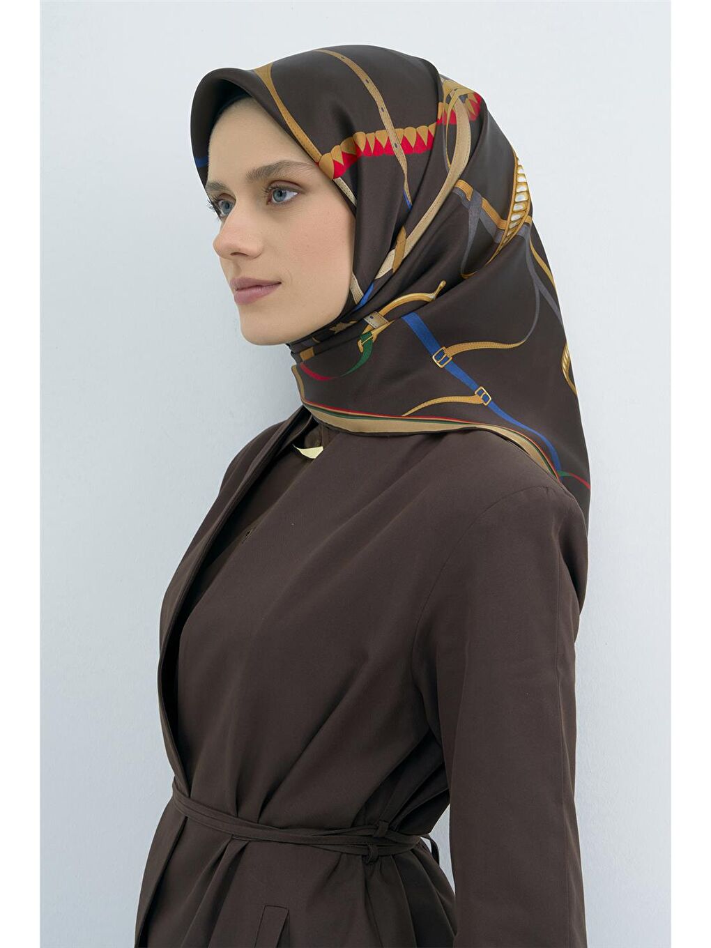Kahverengi Saf İpek Sura Eşarp 9517D 84-2